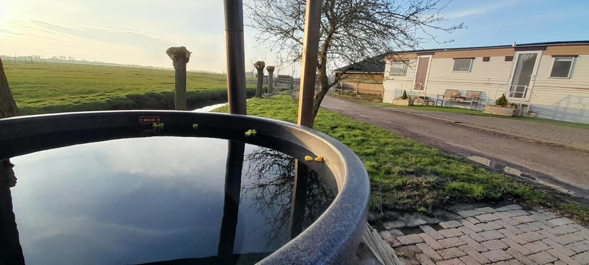 Stacaravan Op De Paardenboerderij סנייק מראה חיצוני תמונה